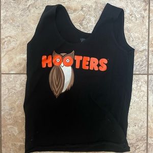 Hooters tank